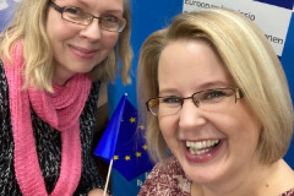 Minna Holmberg ja Terttu Jokela, Euroopan komission Suomen-edustuston kääntäjät